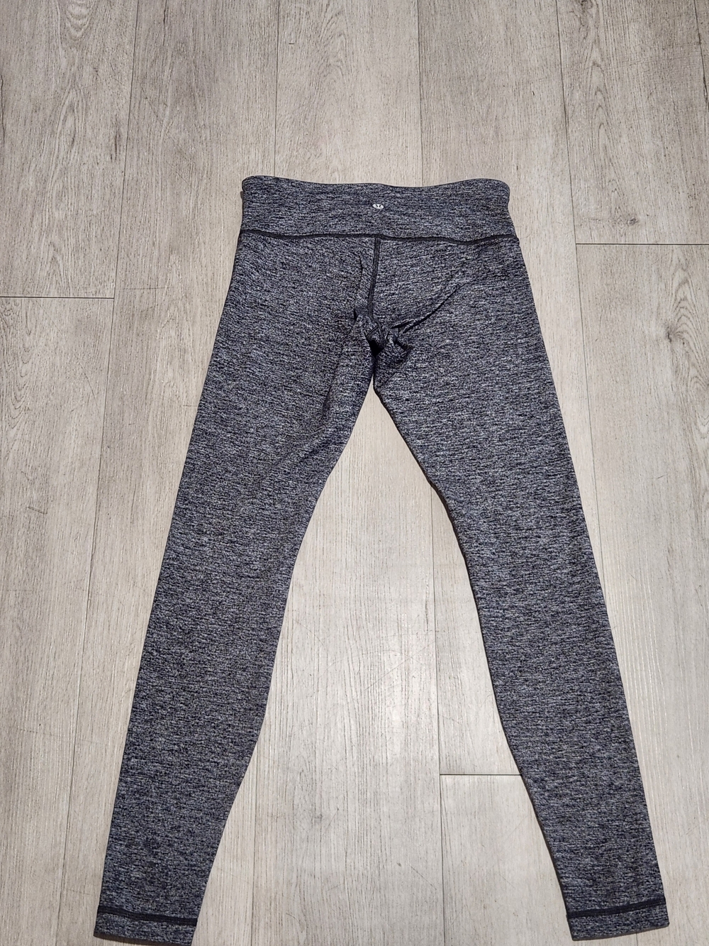 Lululemon Space Dye Heathered Black Grey Leggings Size 6 27"